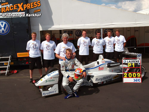Van Amersfoort Racing met Laurens Vanthoor kampioen